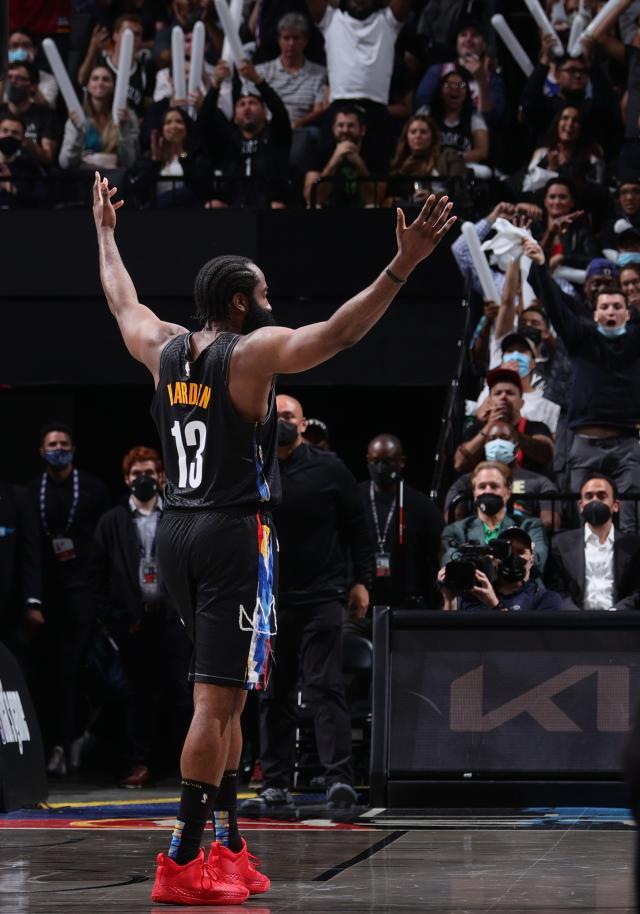 多多28网页版-30+三双收割系列赛 季后赛哈登也可以如此骇人！